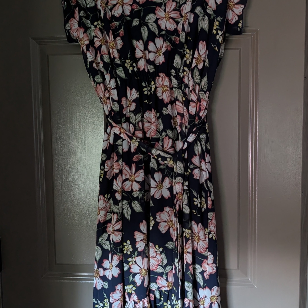 APRICOT Navy Floral Maxi Dress